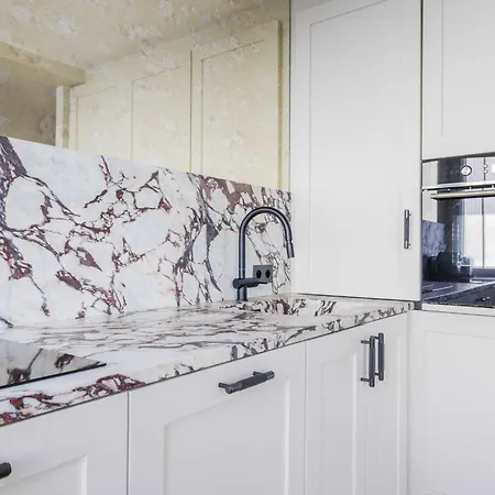 Cosy 1bdr 2p Champs Elysees