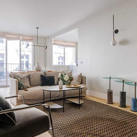 Cosy 1bdr 2p Champs Elysees Апартаменты Париж
